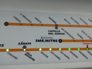 Plano esquemático de la línea Mitre. La combinación con el "Tren de la Costa" fue agregada después.