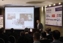 Carlos Forlenza disertó en Latinrieles